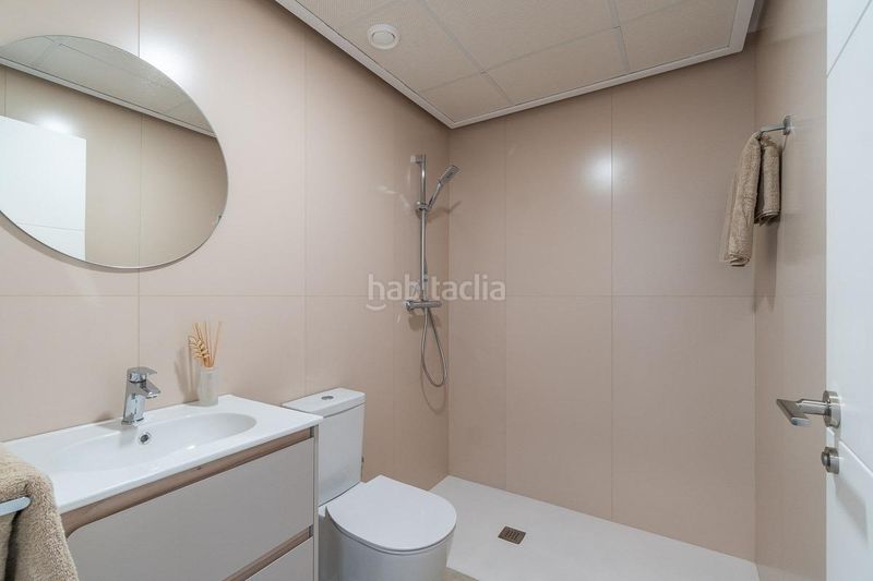 Foto 82045563-7952-4985-8c0a-733562a67e01. Apartament amb aparcament a Playa Flamenca Orihuela