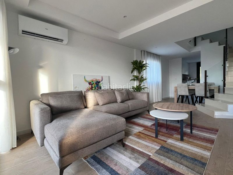 Foto ec48ab8e-73d5-4198-9a11-2e381ce5e843. Casa amb aparcament a Portmán Unión (La)