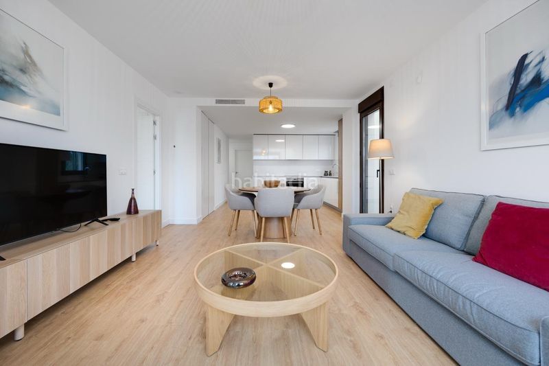 Foto 9df99596-cb2a-487c-aa65-3c7d4219bcb3. Àtic amb aparcament a Los Almendros Orihuela