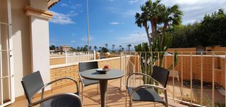 Casa adossada a Los Narejos_Punta Calera. Dúplex en primera línea de playa con impresionantes vistas al ma