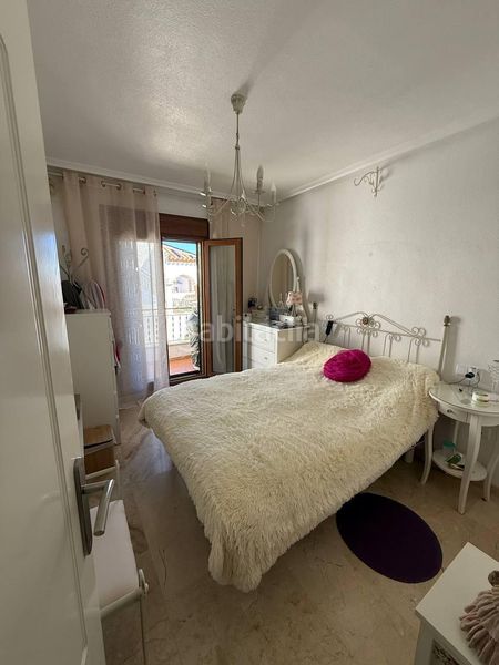 Foto b2442ea6-a65c-437d-902e-b28395deb8c2. Àtic a Los Almendros Orihuela