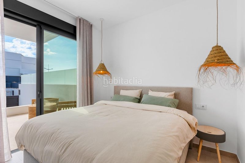 Foto 3930be6a-a87f-4f03-b353-8ff01a23b546. Casa aparellada amb aparcament piscina a Dolores