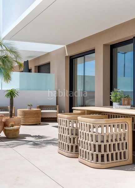 Foto 44b26e36-b4a6-4c28-893d-9b1daef58102. Casa aparellada amb aparcament piscina a Dolores