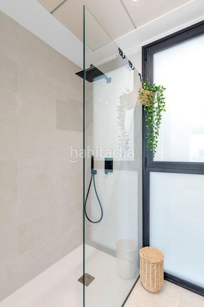 Foto 5610c3f6-d717-42fd-8701-8f4d3caa537e. Casa aparellada amb aparcament piscina a Dolores