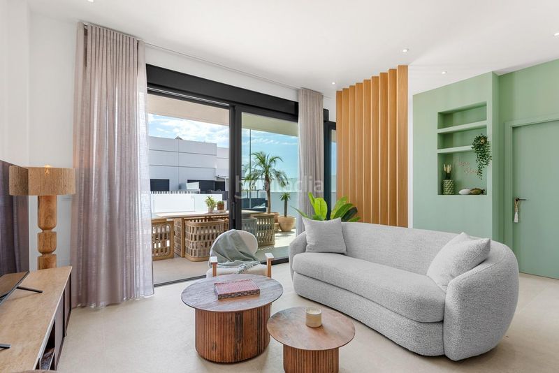 Foto 86eab075-b3d9-46cf-a182-48cc7dd0cc91. Casa aparellada amb aparcament piscina a Dolores