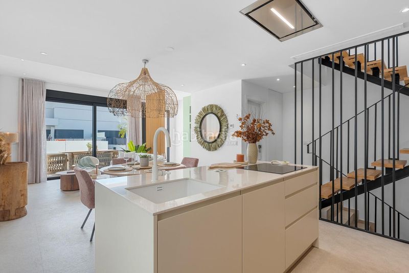 Foto 9693825e-38c8-4281-900f-25a6a8a4c4cb. Casa aparellada amb aparcament piscina a Dolores