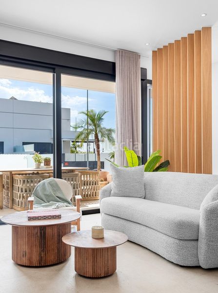 Foto a603bdd3-350e-4a5c-9bd4-3e45fad0ca47. Casa aparellada amb aparcament piscina a Dolores