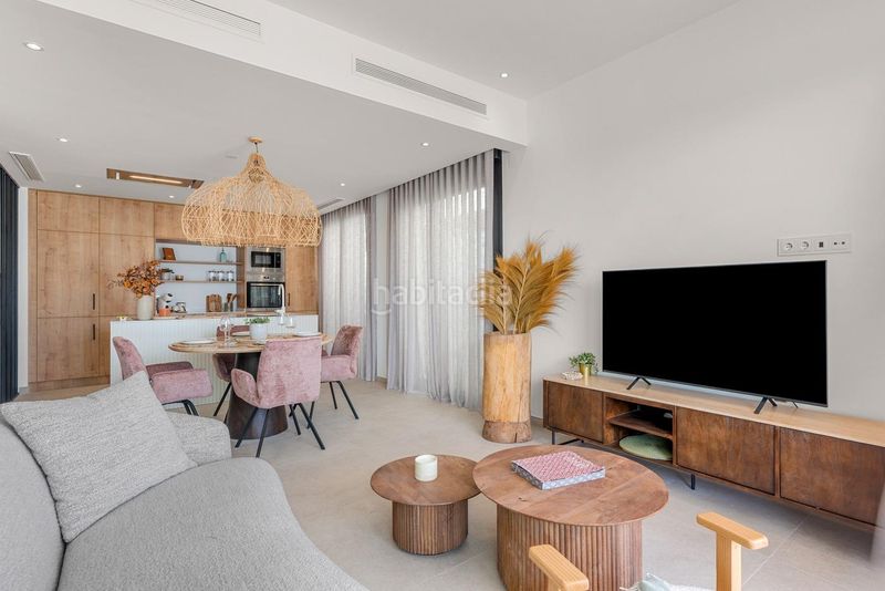 Foto beb9cda6-d8d3-4d79-9bcd-367fd405d066. Casa aparellada amb aparcament piscina a Dolores