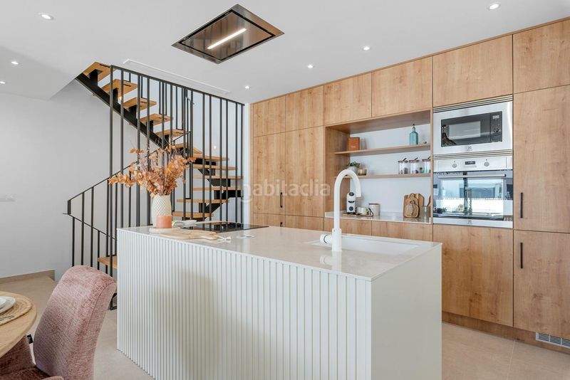 Foto f2ddf7d5-9d62-4d5d-bdb0-553f8bd05171. Casa aparellada amb aparcament piscina a Dolores