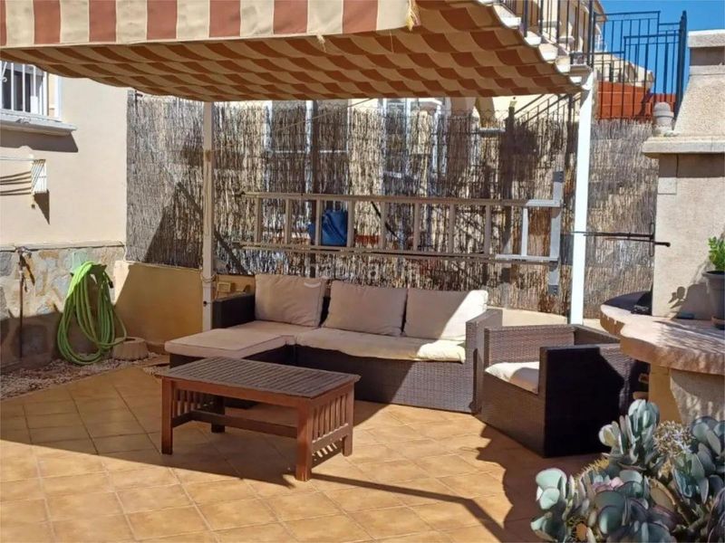Foto f7856d3c-f00e-40ea-b74a-0a3919141a69. Casa a La Florida Orihuela