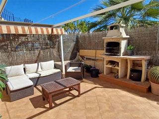 Casa in La Florida. Bungalow en planta baja con amplia terraza  la florida  orihuela