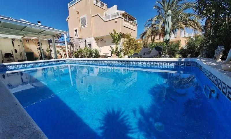 Foto 157c968d-f651-4d5f-88d7-c353822e0dd6. Casa amb aparcament a San Miguel de Salinas