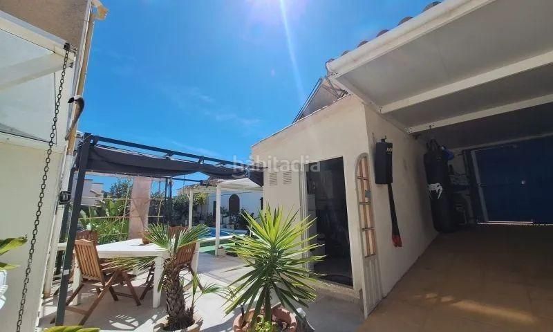 Foto ae5ad303-3373-4b0d-8a9c-fe858583349b. Casa amb aparcament a San Miguel de Salinas