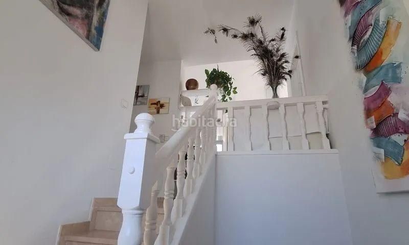 Foto b21635d9-4508-4f81-8a8a-23cf402755a9. Casa amb aparcament a San Miguel de Salinas