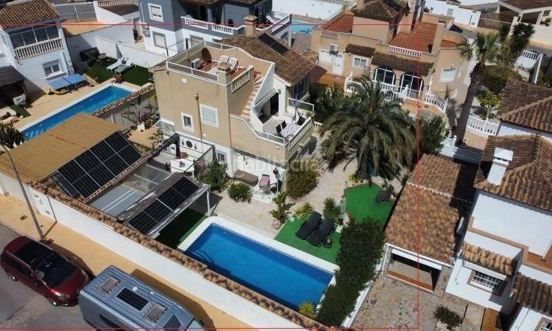 Foto b5aae352-c2bd-4650-b0bf-c98cda782152. Casa amb aparcament a San Miguel de Salinas