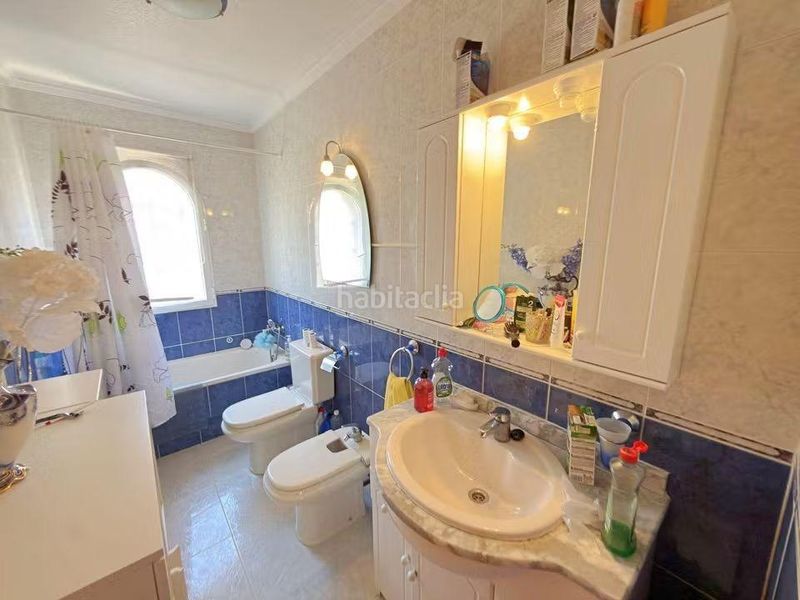 Foto c6f21d0a-5ace-4053-bbdc-567a987434fd. Casa amb aparcament a San Miguel de Salinas