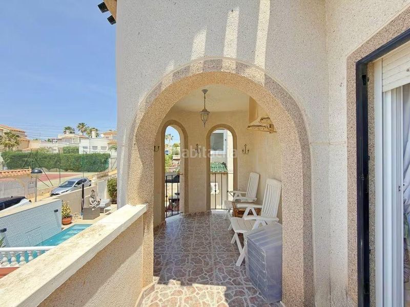 Foto d2747f6e-ca5c-4096-9597-52db4519e027. Casa amb aparcament a San Miguel de Salinas