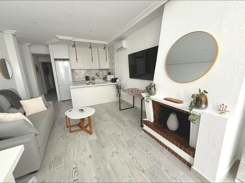 Foto ecb56858-57b8-4e09-8d32-3b95c2733e72. Apartament amb aparcament a Los Europeos Torrevieja