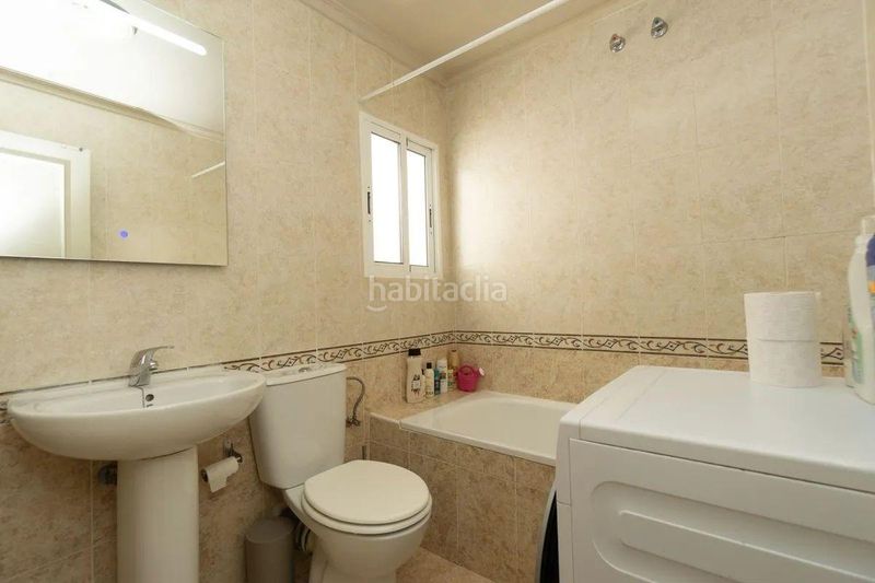 Foto e60e9c1d-69ab-431c-9b72-456501b51732. Casa a Playa Flamenca Orihuela