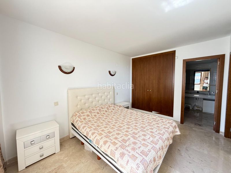 Foto 95fdd6ae-5e39-42e5-9dc0-4625580f7beb. Apartament amb aparcament a Punta Prima Torrevieja