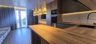 Casa in La Veleta. Bungalow de lujo reformado a solo 100 metros del mar  torrevieja