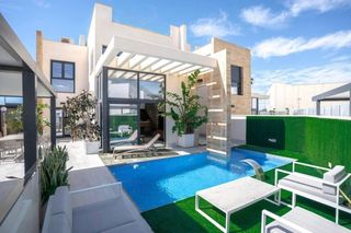 Xalet a Lomas de Cabo Roig - Los Dolses. Villa independiente exclusiva con piscina privada y vistas al ma