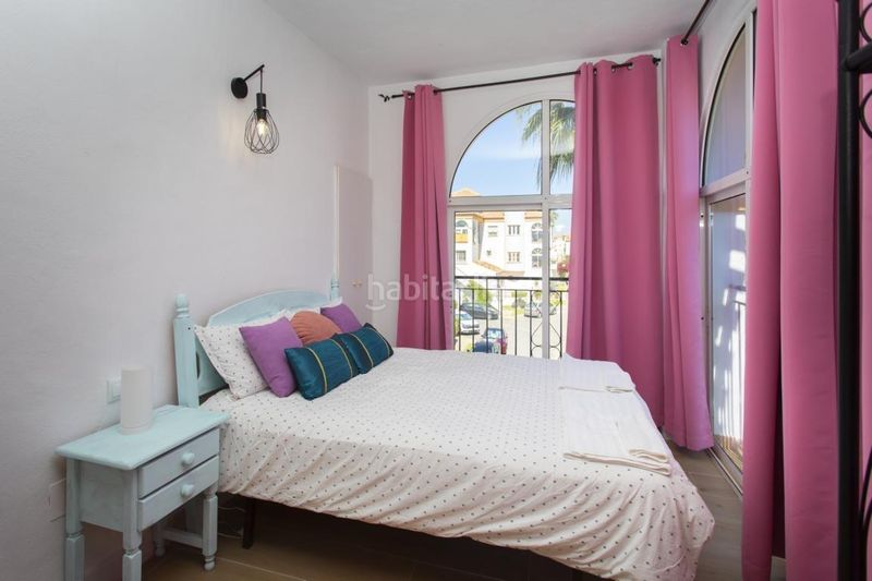 Foto 0c914f68-9d2f-4de1-b77f-3c5262c6ef85. Casa amb aparcament a Playa Flamenca Orihuela