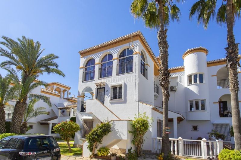 Foto 8f684173-0050-4342-9e13-70056559ceab. Casa amb aparcament a Playa Flamenca Orihuela
