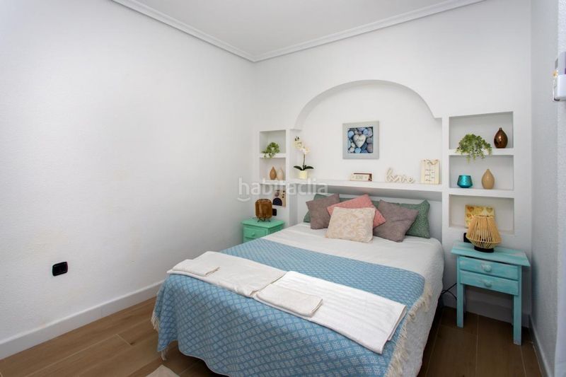Foto 9a27ea4b-66fe-4501-be99-33d768c395fb. Casa amb aparcament a Playa Flamenca Orihuela