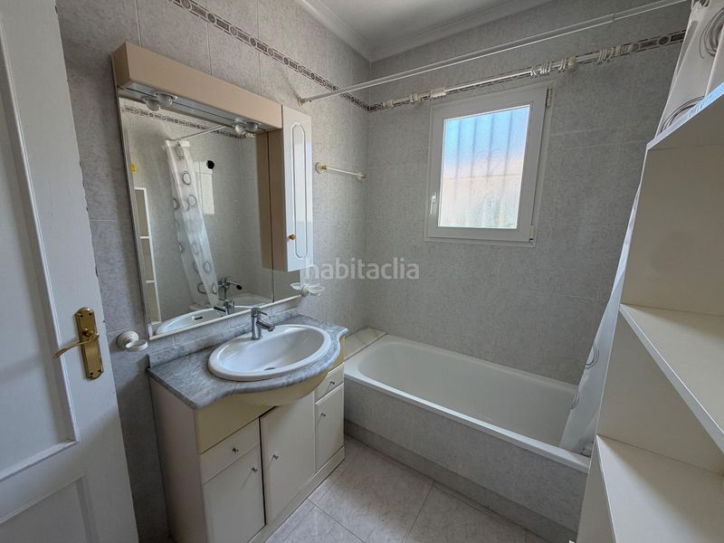Foto 7f2814e6-c11c-43b9-a920-5bfbcc63a65d. Casa a Playa Flamenca Orihuela