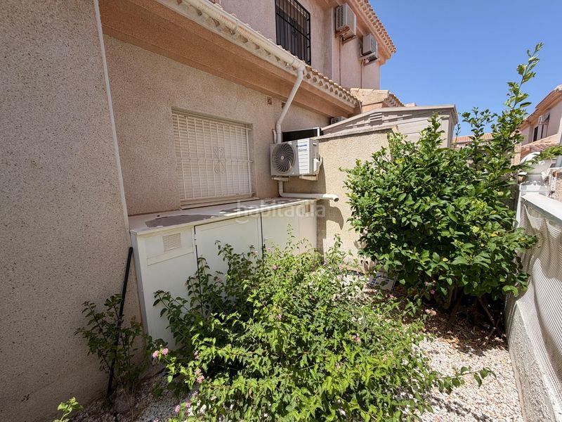 Foto 8a695164-d5cd-4ba9-b87f-c532293bd12f. Casa a Playa Flamenca Orihuela