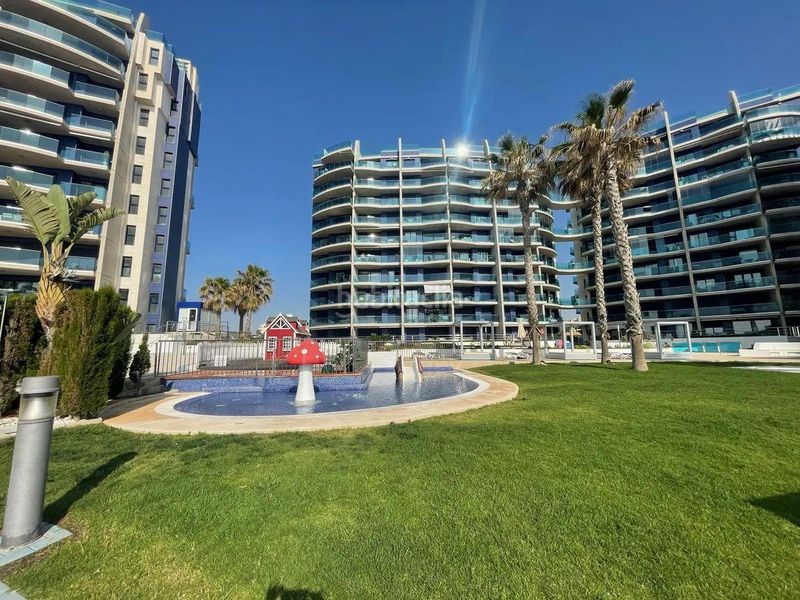 Foto acb68a1d-9b0f-48e1-8cd4-fd98157b3bd8. Apartament amb aparcament a Punta Prima Torrevieja