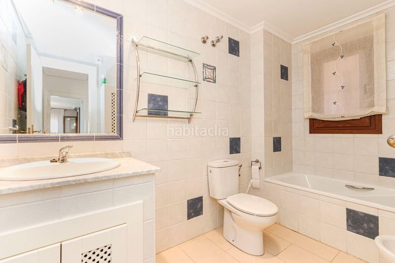 Foto 189bec8a-51b0-40a1-9b83-ec23fb5cd8c5. Apartament a Los Almendros Orihuela