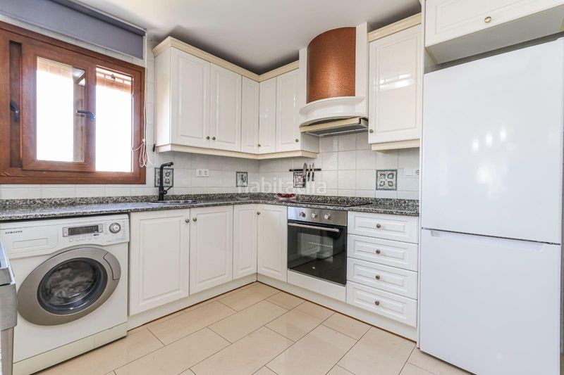 Foto 5bd3f329-5703-46aa-81c6-ad33237712de. Apartament a Los Almendros Orihuela