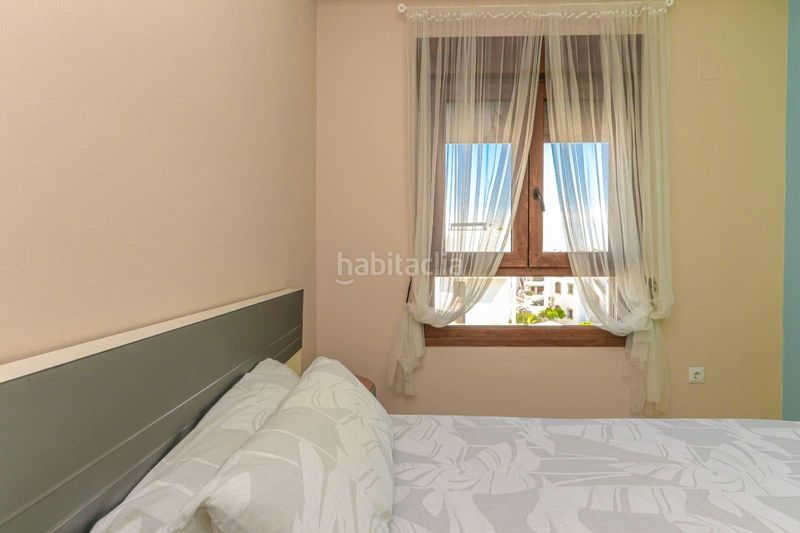 Foto c1c5701a-0b1e-4851-ad32-e8f4262213cb. Apartament a Los Almendros Orihuela