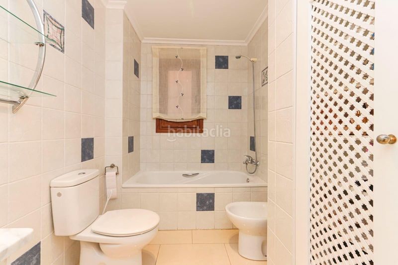 Foto d279f58f-cbfb-4740-9933-60b413249ba8. Apartament a Los Almendros Orihuela