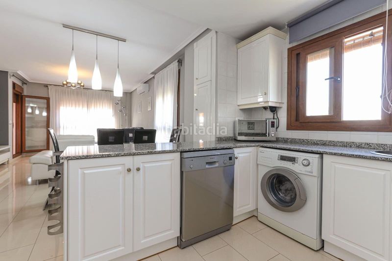 Foto d4adce35-a321-4257-82ff-b1d2c0a384d1. Apartament a Los Almendros Orihuela
