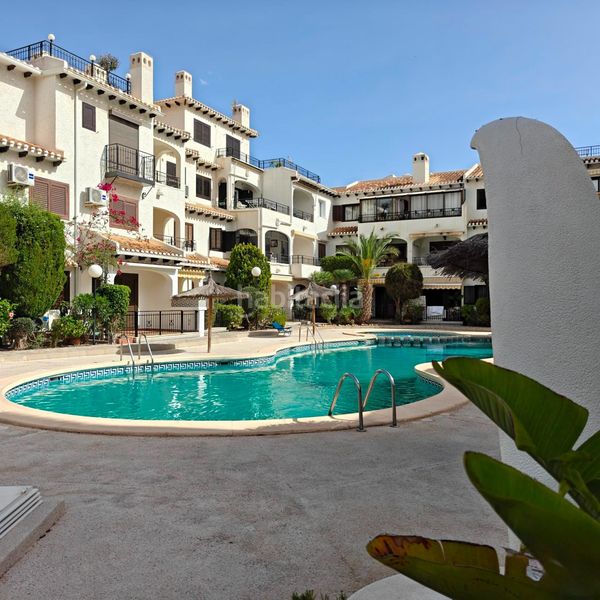 Foto 2204d07e-a226-4742-9fab-9fe387696555. Casa a Cabo Roig Orihuela
