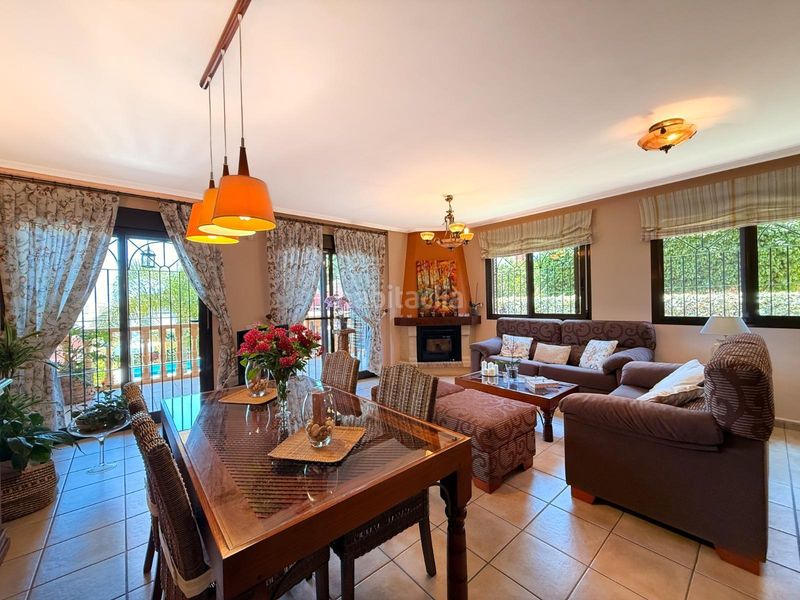 Foto 4dc73e42-31c3-45d7-a66a-11f5cefcebf7. Chalet con parcheggio in Los Balcones-Los Altos Torrevieja