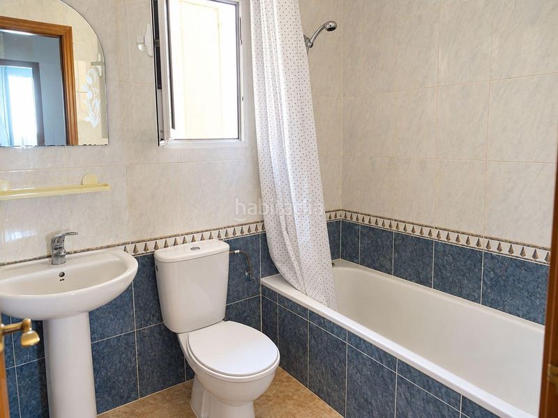 Foto cf359f58-d760-4b83-b450-ee7d6008c150. Casa preciosa casa adosada de 3 habitaciones en villamartín en Orihuela