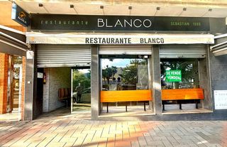 Local Comercial a Calle de Demóstenes 17