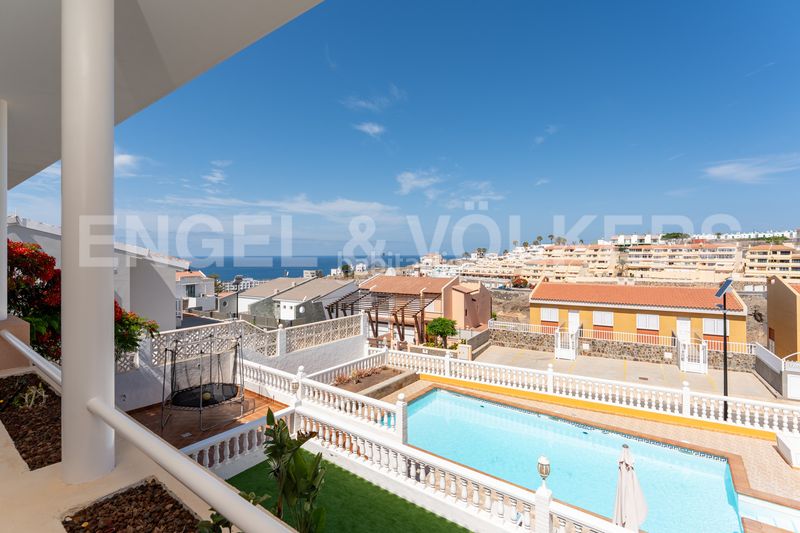 Foto 5f235223-4494-48ac-bd9e-009258df3744. Casa amb calefacció aparcament piscina a Arguineguín Mogán