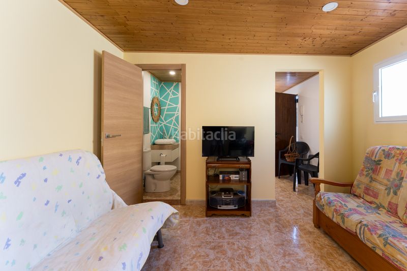 Foto 0b9ca67a-4165-486d-8eac-e8b3e2d14002. Casa adossada amb calefacció aparcament a San Juan Telde