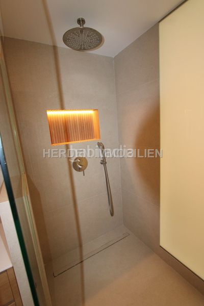 Foto 6791a076-7d00-4199-a700-e3c5610d9899. Pis amb calefacció aparcament a Jaume III Palma de Mallorca