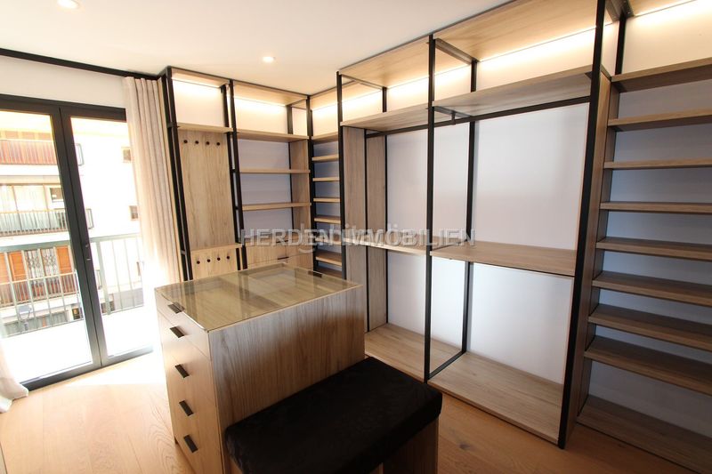 Foto 73e05509-ce14-4c18-b5cc-d4dbf74543f5. Pis amb calefacció aparcament a Jaume III Palma de Mallorca