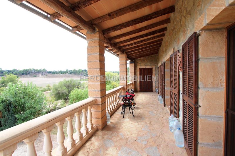 Foto a857b6ac-5211-43cb-9d92-df54dc0d4a65. Casa amb calefacció aparcament a Manacor centre Manacor