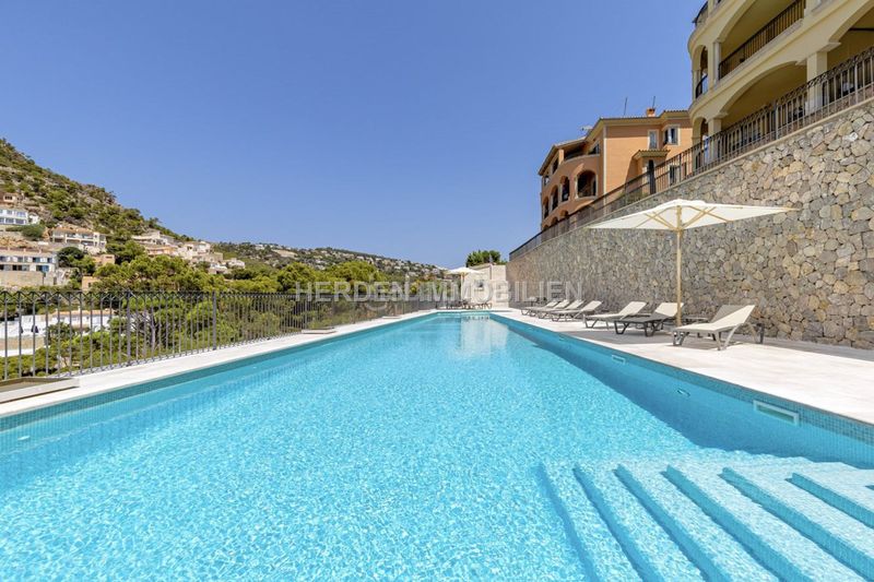 Foto 3acc2095-cbfa-4f01-ac94-5fd55df01d2d. Pis amb calefacció aparcament piscina a port d´Andratx Andratx