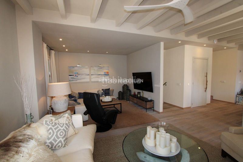 Foto 35926f05-be13-4f20-b16f-e7b9220cd65e. Casa amb calefacció aparcament piscina a El Sindicat Palma de Mallorca