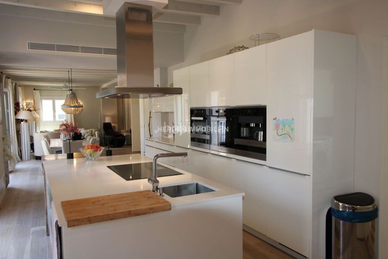 Foto 9bd7911d-c83e-4dcb-bb2d-f0450724df4c. Casa amb calefacció aparcament piscina a El Sindicat Palma de Mallorca