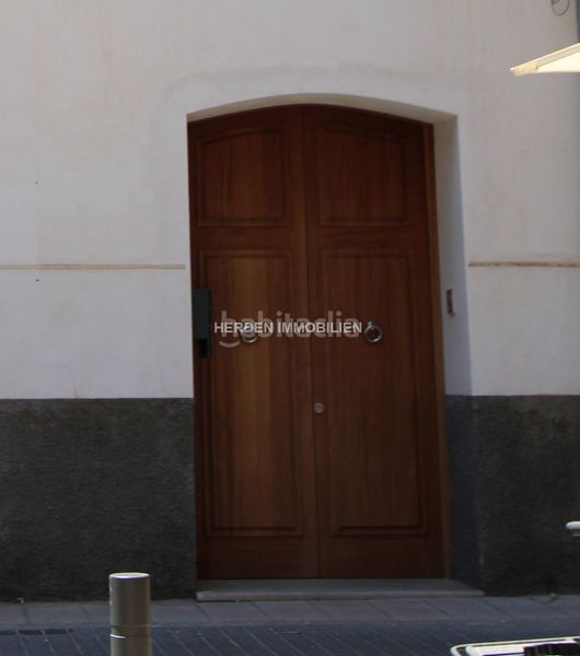 Foto f3cedc8f-1b27-4fd6-8d1a-47a7a9c64164. Casa amb calefacció aparcament piscina a El Sindicat Palma de Mallorca